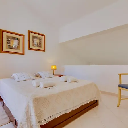 Small Villa 4Pax -Shared Pool @ Homesbyfc Albufeira Exterior photo